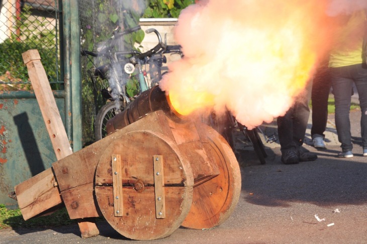 Výstřel z děla zachytil Petr Lidický